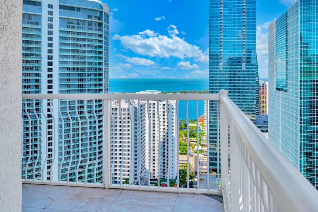 40Th Floor Priceless Unit Central Location Майами Экстерьер фото